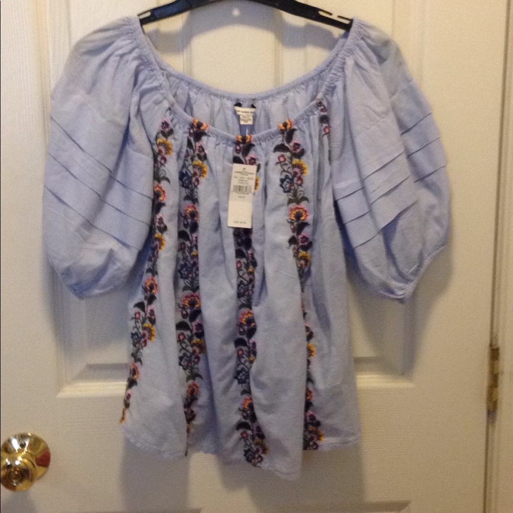 American Eagle 🦅 blouse size Medium